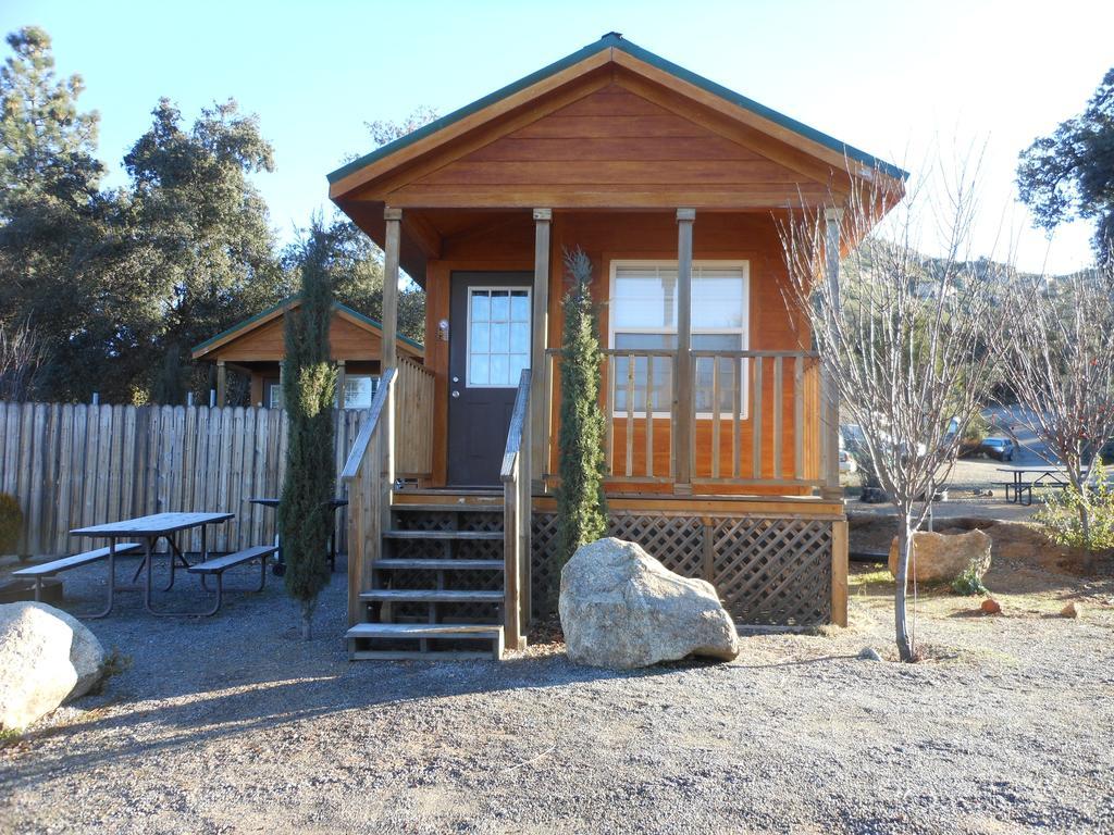 Oakzanita Springs Camping Resort Cabin 1 Descanso Экстерьер фото